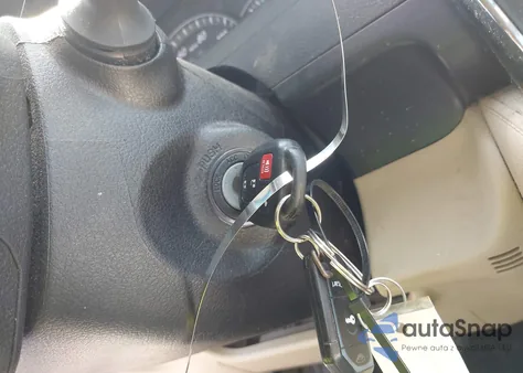 2014 Toyota Camry Le z USA, uszkodzony, nr VIN 4T1BF1FK3EU456060